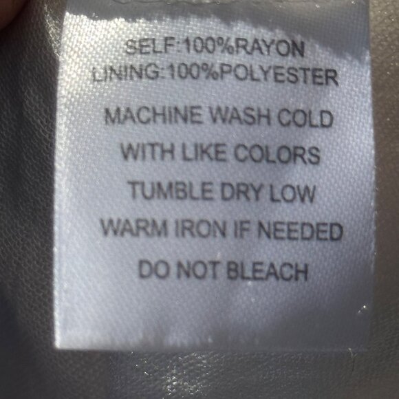 White Strapless Tiered Maxi Dress By Blue Blossom Size Medium 100 % Rayon - Picture 4 of 11